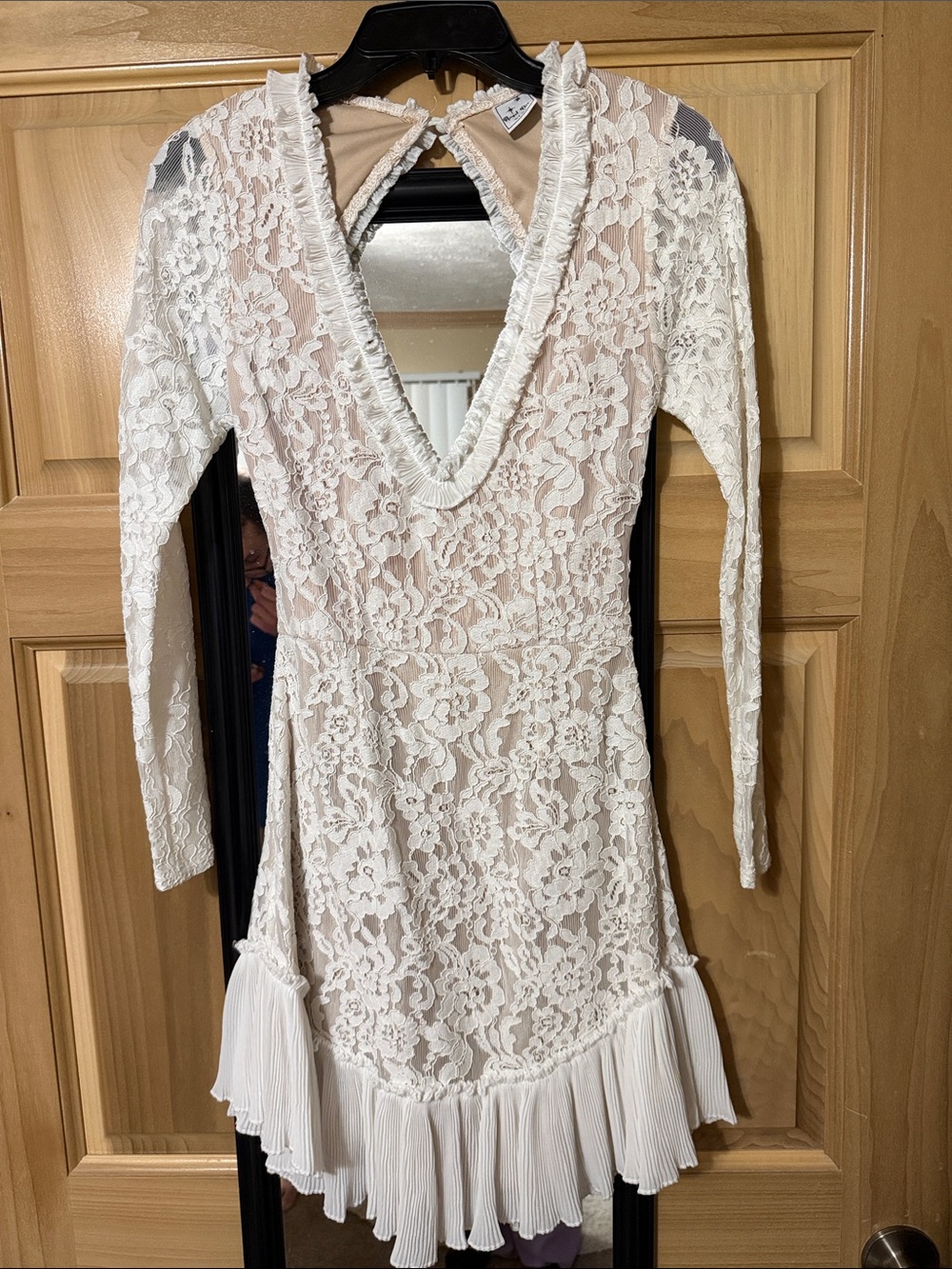 Ivory Lace Long-Sleeve V-Neck Pleated Hem Dress